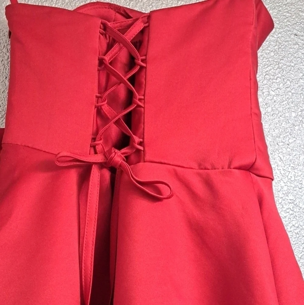 Landy Bridal Red Tier Prom/Bridal/Special Occasion Dress   Size S